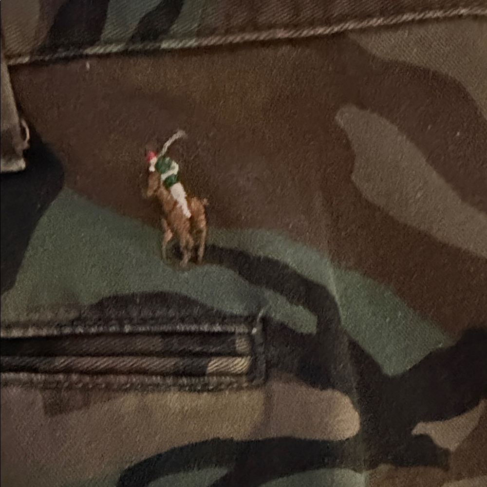 RALPH LAUREN Camouflage Men's Shorts - Picture 3 of 3